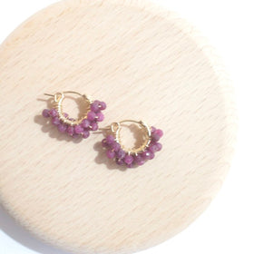 【KOE】14kgf ルビーフープピアス