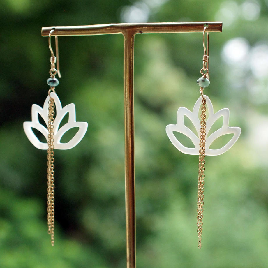 【noelani designs ノエラニ】LAKSHMI GOLD ピアス
