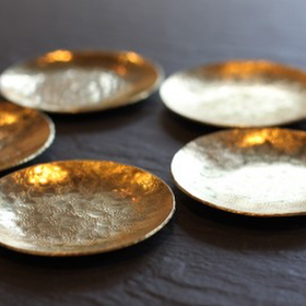 【WATO】鎚目模様の真鍮豆皿